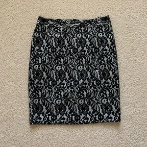 Black laced floral pencil skirt